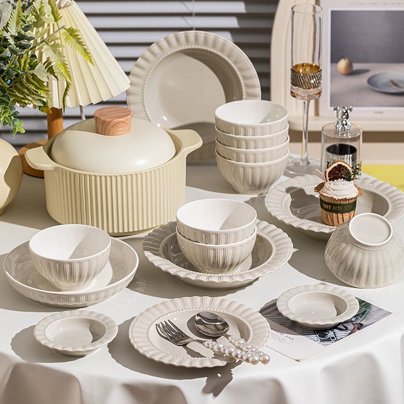 Cerelith dinnerware shell-shaped cream wind set