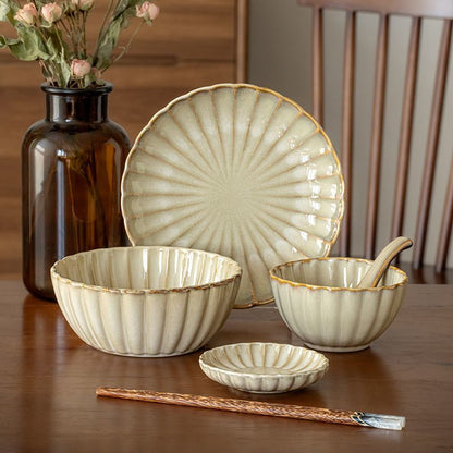 Cerelith Vintage Porcelain Dinnerware Sets Bowls, Plates, and Plates Set